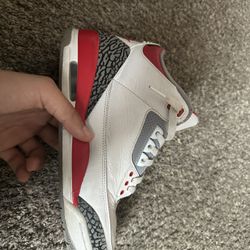 Jordan 3 Fire Reds