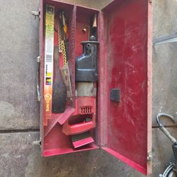 Milwaukee Sawzall 