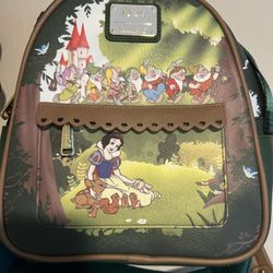 Snow White Loungefly 