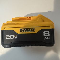 DEWALT 20 -Volt  8 Ah Battery 1 -Pack Lithium-ion BRAND NEW