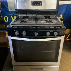 WHIRLPOOL GAS STOVE STAINLESS STEEL 30”WIDE 