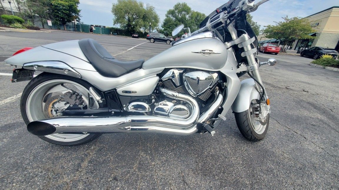 2006 Suzuki Boulevard
