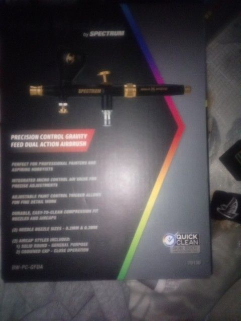 AIRBRUSH GUN. | Black Widow Gravity Feed Dual Action