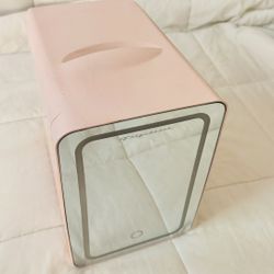 Frigidaire Pink Mini Fridge 
