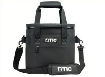 RTIC ULTRA -TOUGH SOFT COOLER brand new with tags