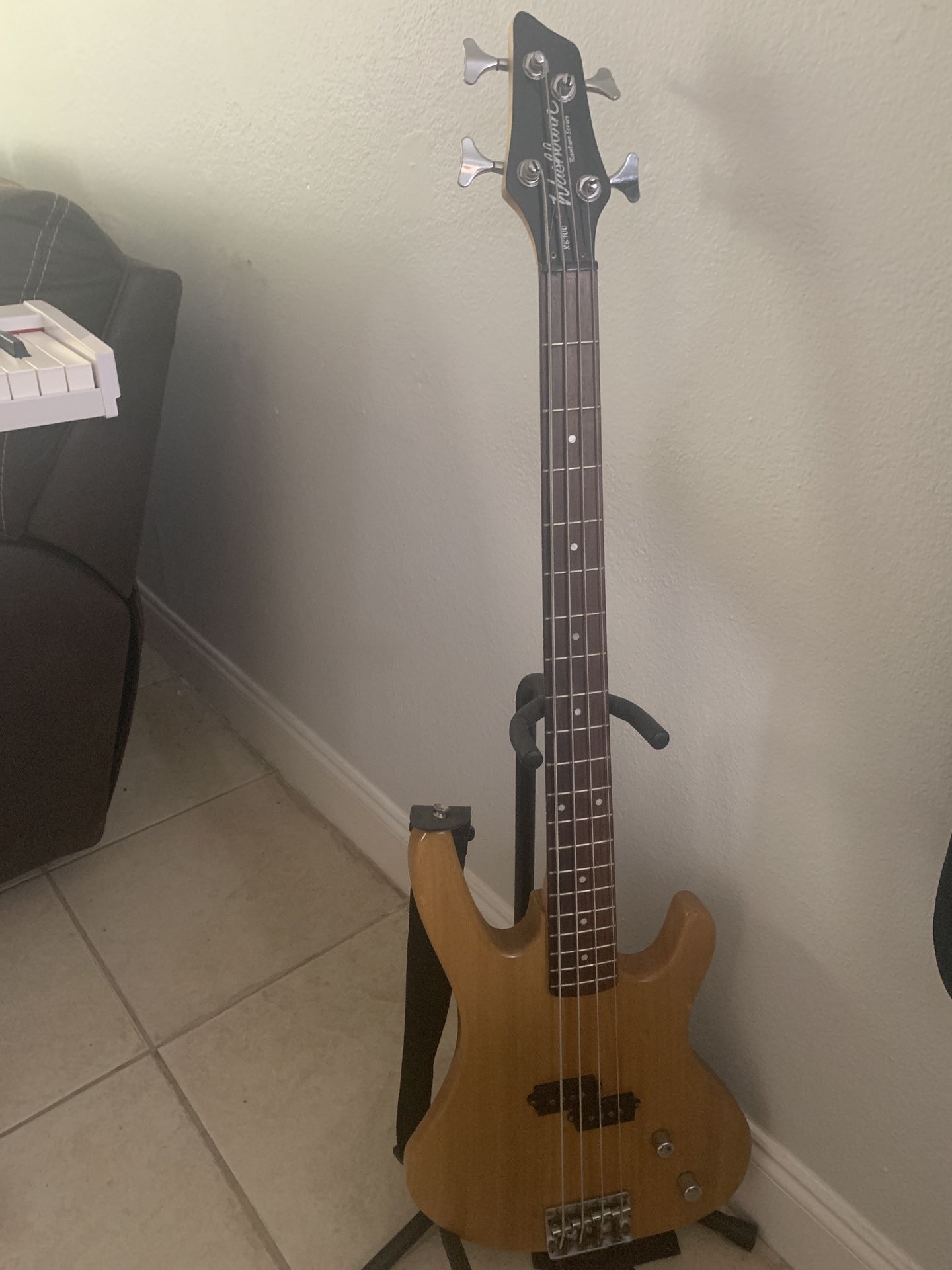 Bass Guitar 
