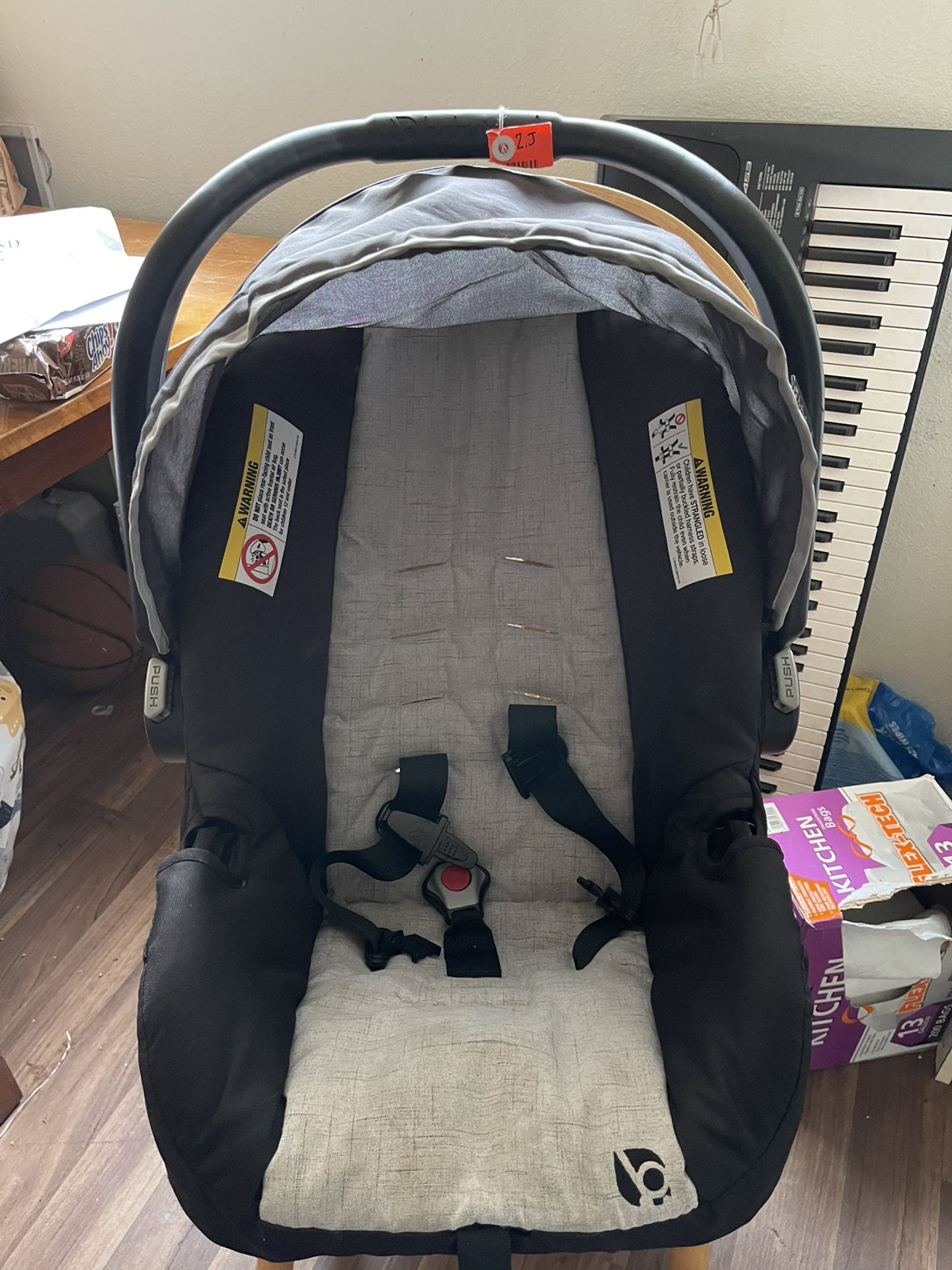 Car Seats & Snap And Go Stroller