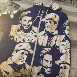 Asaali Hoodie Size XL