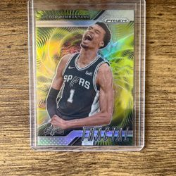 Victor Wembanyama Panini Prizm #10