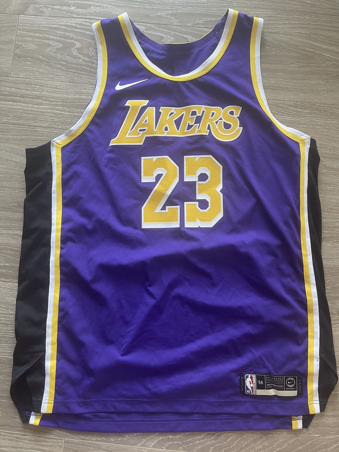 Lakers LeBron James Home Jersey (size 56)