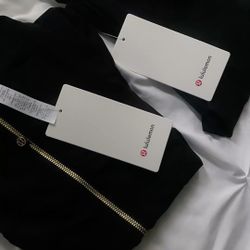 BLACK AND GOLD lulu Lemon Set - BRAND NEW