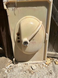 Bathroom sink top