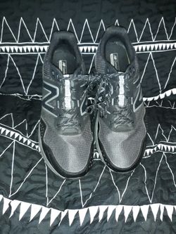 New Balance Mens Sneakers Shoes