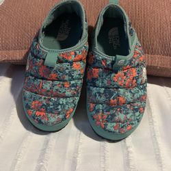 The North Face Kids Shoes Size 2