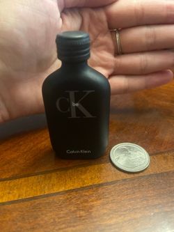 D145 Calvin Klein CK Be Eau de Toilette Mini .5 fl Oz