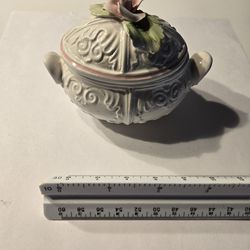 Vintage Italian Porcelain Trinket Box w/ Rose Lid – Made in Italy – Capodimonte