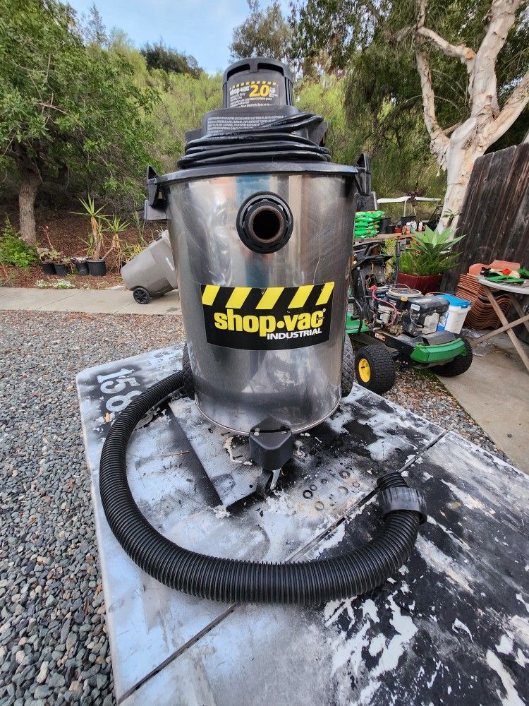 Shop Vac industrial vacuum