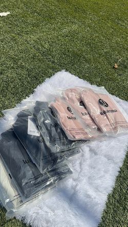 LULU define jackets