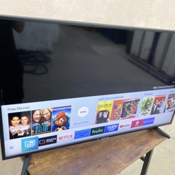 Like New Samsung 43" 4K Smart TV (UN43NU6900) - Works Great / No Remote