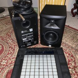 ABLETON PUSH 1 & JBL STUDIO MONITORS
