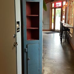 Free Wood Shelf