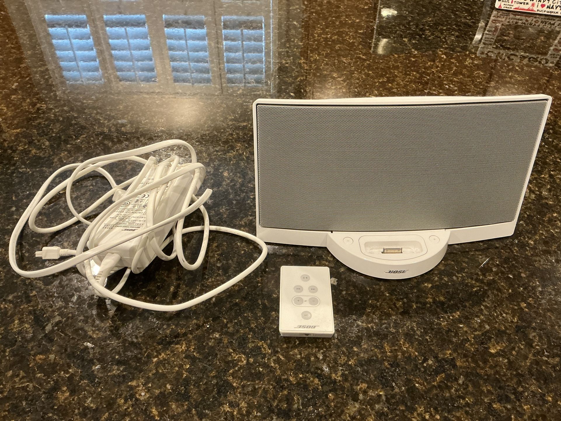 BOSE SoundDock Digital Music System Sound Dock White Series Remote