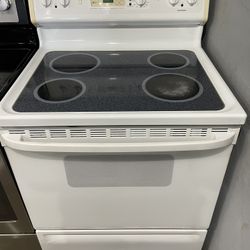 Maytag stove Electric 