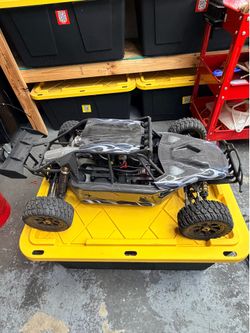 Redcat Racing 1/5 scale gas radio control car
