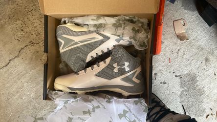 Under Armour Baseball Cleats Size 7 1/2