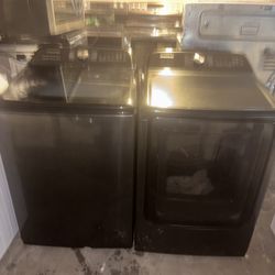 Samsung Washer And Dryer Set On Good Working Condition 