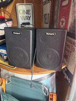 Numark NPM5 Powered Desktop Monitor Speakers Loud