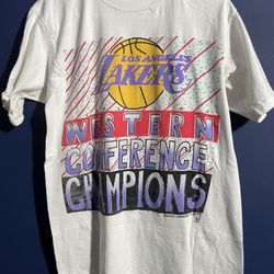 Vintage LA Lakers T-shirt