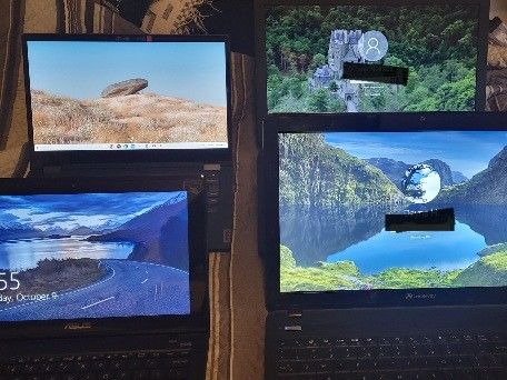 Laptop Computers 