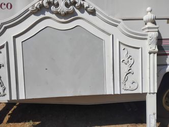 California king bed& dresser