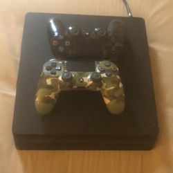 PlayStation 4 Pro With 2 Controllers 