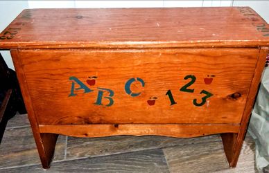 Vintage Wooden ABC 123 Children's Toy Chest