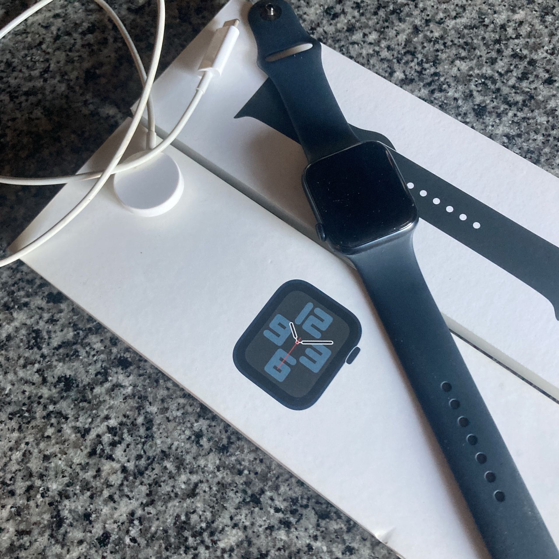 Apple Watch Gen 2 44mm