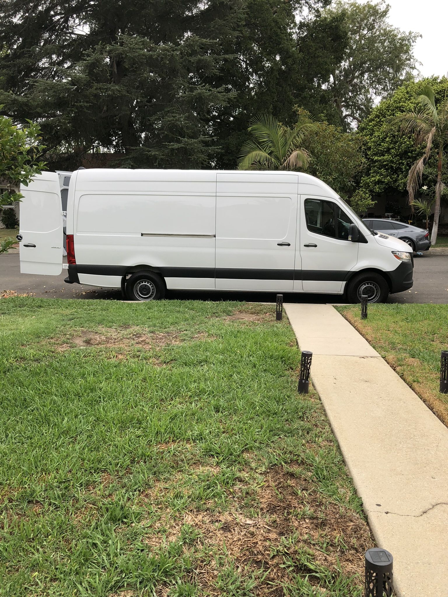 2021 Mercedes-Benz Sprinter 2500