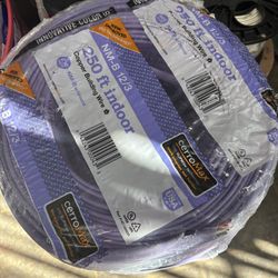 New Wire Cable 12/3 250ft