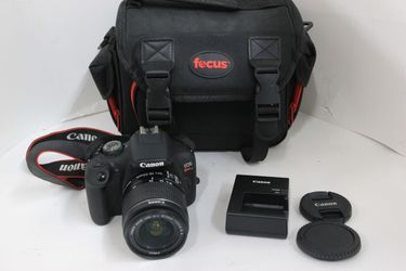 Canon EOS Rebel T7 24.1MP Digital SLR W/ Canon EFS 18-55mm f/3.5-5.6 IS II