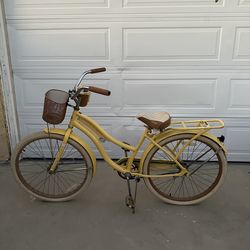 Huffy Nel Lusso Bike  Beach Cruiser