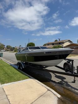21 ft boat four winns liberator 211