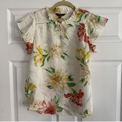 Cassee’s Floral Blouse Size Medium