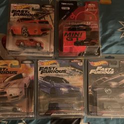 Hotwheels and Mini GT 