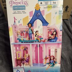 Disney Princess Comfy Squad Castle