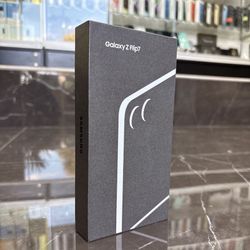 Galaxy Z Flip 7 (Take It Home In Payments/ llévalo a casa en pagos)