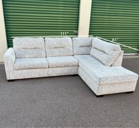 Beautiful Gray Sofa Sectional Couch + Free Delivery