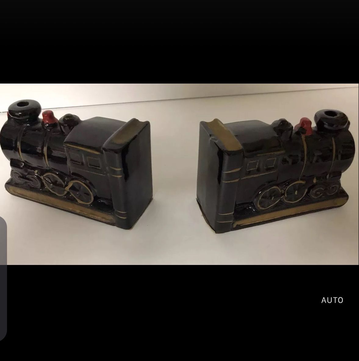 Vintage Train Engine Bookends Incense Burner Hand Painted JAPAN. Condition is Used..