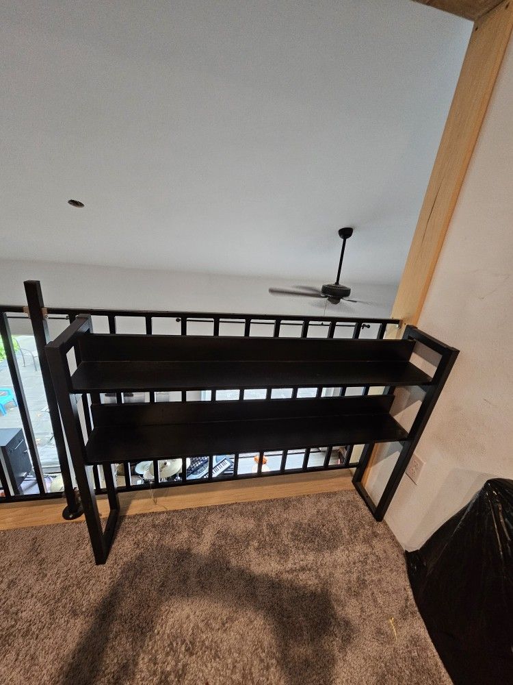 Stand Alone Shelving