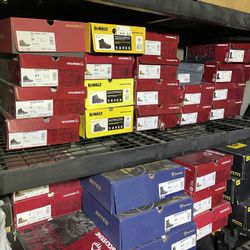 Work Boots Caterpillar Wolverine Irish Setter Dewalt